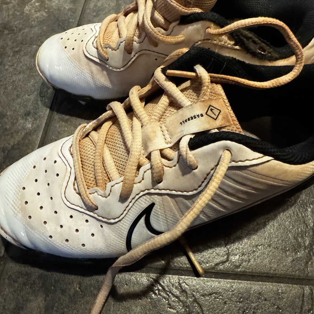 Nike Kids White and Black Sneakers with Tan Accents